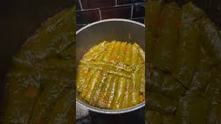 Sarma dolma zamanı keşfetbeniöneçıkar kesfetbeni food cooking foodie pratiktarifler [upl. by Haet818]