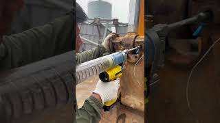 Lithium battery dualpurpose grease gun Electric grease gun Grease in winter [upl. by Nytsud374]