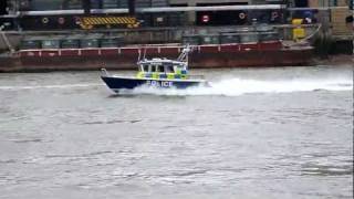 Police boat blues and twos on the Thames [upl. by Aldis]