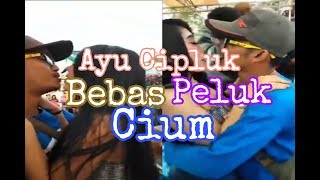 Ayu Cipluk Dicium amp Dipeluk PenontonMonica Vlog [upl. by Eladnek416]