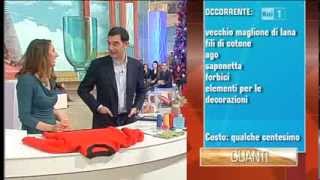 Riciclo maglioni infeltriti  Lucia Cuffaro Unomattina in Famiglia Rai 1 Chi fa da sè [upl. by Natalee]