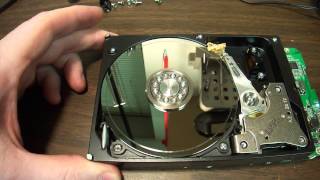 Clicking hard drive disassembly How to and what to expect 500GIG Western Digital USB storage [upl. by Alba]