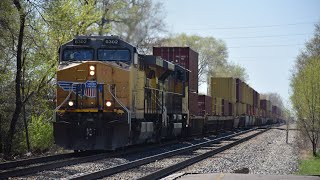 Afternoon Railfanning in Nappanee and Milford Indiana [upl. by Rie694]