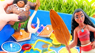 Learn with Moana 15 More Shapes as Disney Toys Moana amp Maui save Chief Tui by finding Shapes [upl. by Donielle]