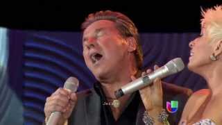 Tan Enamorados Ricardo Montaner ft Yuri En Vivo [upl. by Ymac]