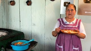 Chilaquiles Rojos De Mi Rancho A Tu Cocina [upl. by Eliezer652]