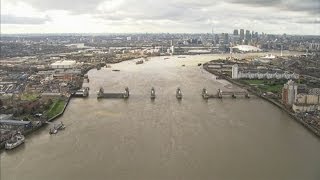 Take a trip along the Thames  timelapse video from the sky [upl. by Horton]