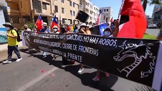 Chile  Protesta antiinmigración contra los venezolanos de Iquique [upl. by Mcdermott]