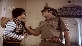 Ambarish Comes To Arrest Shankarnag  Blockbuster Kannada Movie Top Scenes [upl. by Jareen130]