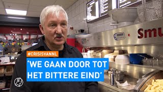 CRISIS VAN NEDERLAND  Snackbarhouder Gerard strijdt door ondanks hoge energieprijs [upl. by Aicatsana574]