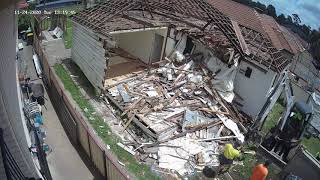 TIMELAPSE DEMOLITION OF A HOUSE  SYDNEY NSW [upl. by Pascasia803]