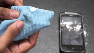 How to Remove Scratches from your Smartphones Screen [upl. by Jeunesse850]