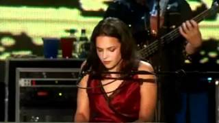 Bonnie Raitt amp Norah Jones  Tennessee Waltz Live [upl. by Furnary23]