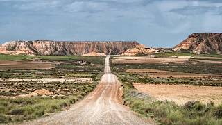 Désert des Bardenas Réales  Espagne [upl. by Asiilanna]