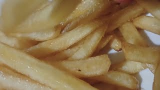 aalu ki french fries 🍟ki recipetasty yummycrispy 😋 french fries recipeshortsviral nashtarecipe [upl. by Ocire175]