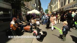 Trailer Flohmarkt Neubaugasse [upl. by Enaile754]