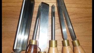 How To Sharpen Woodturning Tools With A Bench Grinder [upl. by Aleinad928]