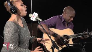 Emeli Sandé  quotHeavenquot Live at WFUV [upl. by Lednahs]