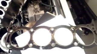 Land Rover Discovery Head Gasket Repair  Head Removal [upl. by Nnednarb]