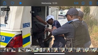 Watch immigration police labour raiding a restaurant in Midrand [upl. by Leodora]