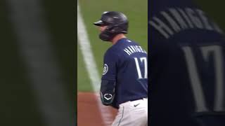 Mitch Haniger’s goahead single keeps the Mariners playoff hopes alive baseball mlb mariners [upl. by Kaitlin]