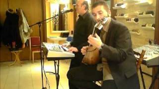 GEORGIOS  GRIECHISCHE LIVE MUSIK  BOUZOUKI  Maria me ta kitrina  taksimaki 2011 [upl. by Llerrod418]