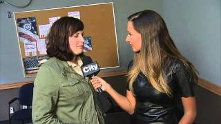 Raw video Allison Tolman on role as Molly Solverson in ‘Fargo’ [upl. by Aikemat690]