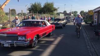 Büsum  Einfahrt der Oldtimer und USCars im Rahmen des Oldtimer Festivals [upl. by Eiramlatsyrk281]