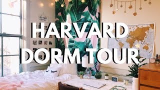 COLLEGE DORM ROOM TOUR 2018  Harvard University [upl. by Pomona]