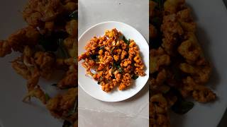 Cauliflower pakoda easysnacks shorts [upl. by Neelrahc]