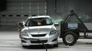 2009 Toyota Matrix side IIHS crash test [upl. by Nilla]