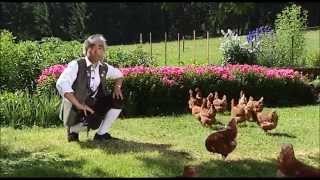 Takeo Ischi  Ishii  石井健雄  New Bibi Hendl Chicken Yodeling Original [upl. by Tabb235]