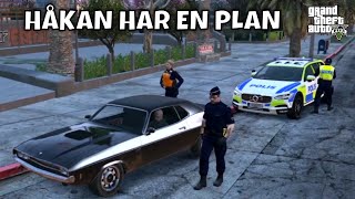 Lurar polisen i GTA RP [upl. by Ellennad]