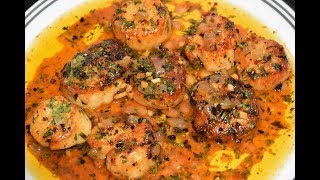 Seared Scallops With Wine Sauce  Pan Seared Scallops [upl. by Haven]