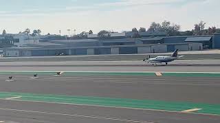 TBM 940 landing at Santa Monica Airport [upl. by Adella80]