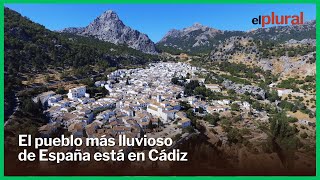 Grazalema el pueblo de Cádiz donde más llueve y un indispensable en la ruta de Pueblos Blancos [upl. by Nanji]