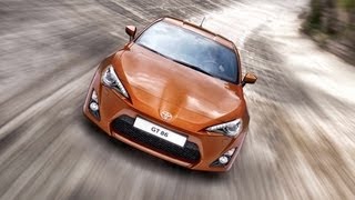 Toyota GT 86 review First Impressions [upl. by Aleakcim480]