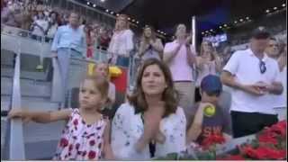 Roger Federers Twin Babies Charlene Riva and Myla Rose at Madrid 2012 Final [upl. by Linskey933]