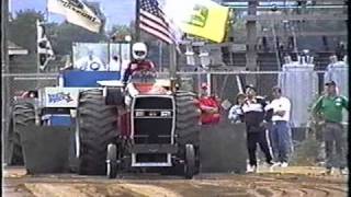 Massey Ferguson 2805 Storm Tractor Pull [upl. by Leinnad]