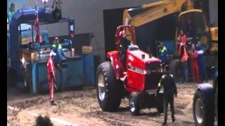 Red Alert  Indoor Tractorpulling Ahoy Rotterdam 2013  HWTPF [upl. by Shurwood]