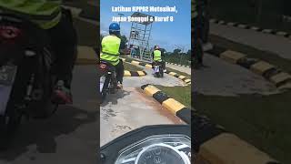 Latihan KPP02 Motosikal  Jalan Bonggol Dan Huruf 8 [upl. by Alehs660]