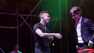 Reggio Calabria Fedez chiama sul palco il sindaco Falcomatà [upl. by Vescuso]