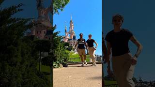 Faites un saut à Disneyland Paris  ☀️🏰 [upl. by Redfield]