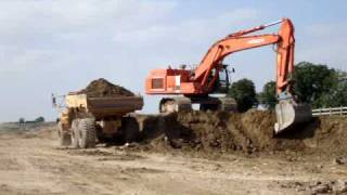 520LCH3 HITACHI ZAXIS www ritchie plant hire com VER 3 [upl. by Stag354]