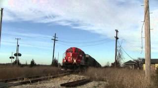 CN 514 at Fargo crossing CASO Diamond [upl. by Meehaf]