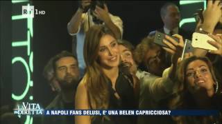 Capricci da star Belen Rodriguez fischiata a Napoli  La Vita in Diretta [upl. by Acirtap]