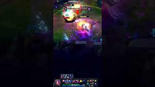 Next level terrorist jinx 😈🤙🏿 leagueoflegends kite spaceglide spacegliding gaming clips [upl. by Fairlie]