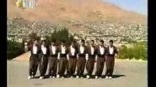 The best kurdish dance [upl. by Eusadnilem]