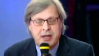 Sgarbi si difende in tribunale dopo gli insulti a Travaglio [upl. by Cuyler]