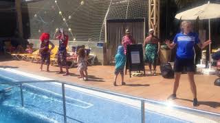 Coco amp Charley Dansa Pausa Dance and Pause Tui Family Life Pool Dance [upl. by Estas643]